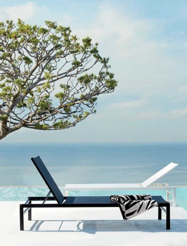 Idle Black Outdoor Sun Lounger - Image 2